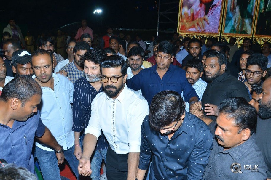 Vinaya-Vidheya-Rama-Movie-Pre-Release-Event